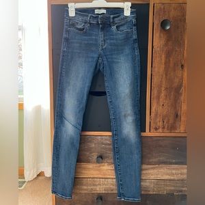 Gap True Skinny Jeans